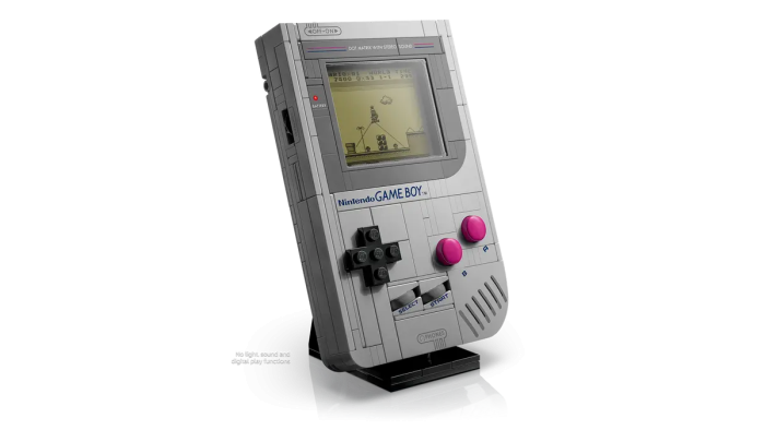 Lego Game Boy 72046 (Bild: Lego)