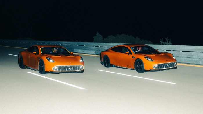 Die Rekorde wurden von zwei Prototypen aufgestellt. Sie kamen nach 7,5 Tagen im Abstand von wenigen Kilometern ins Ziel. (Foto: Mercedes-Benz) 