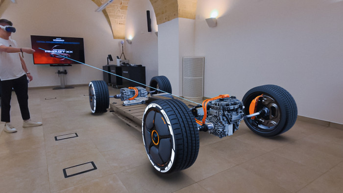 In einer VR-Präsentation sind das Batteriepaket und der Antrieb zu erkennen. (Foto: Mercedes-Benz)