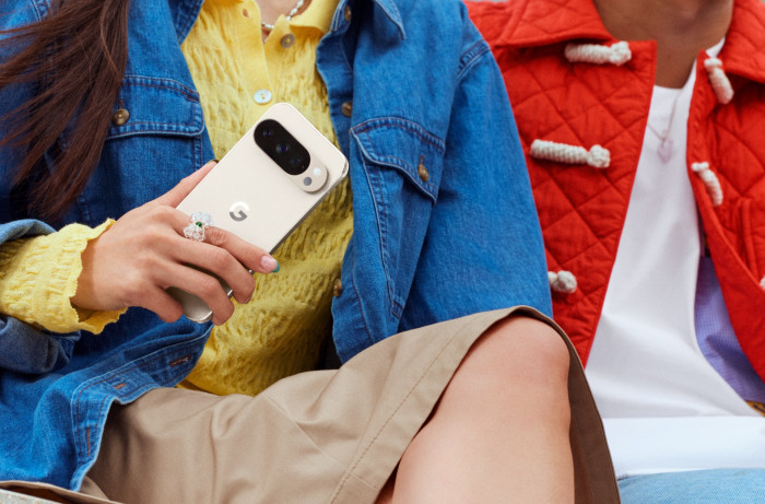 Das Pixel 10 Pro (Bild: Google)