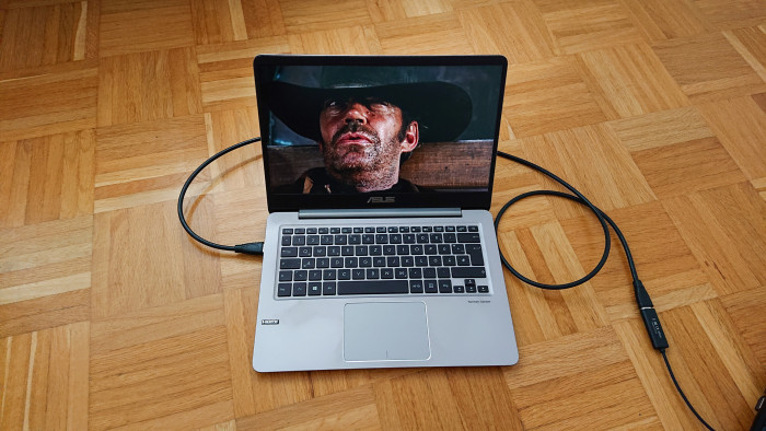 Wie ein Western durch den Gartenschlauch kommt – unser Experiment in den einzelnen Schritten (Bild: Johannes Hauser).