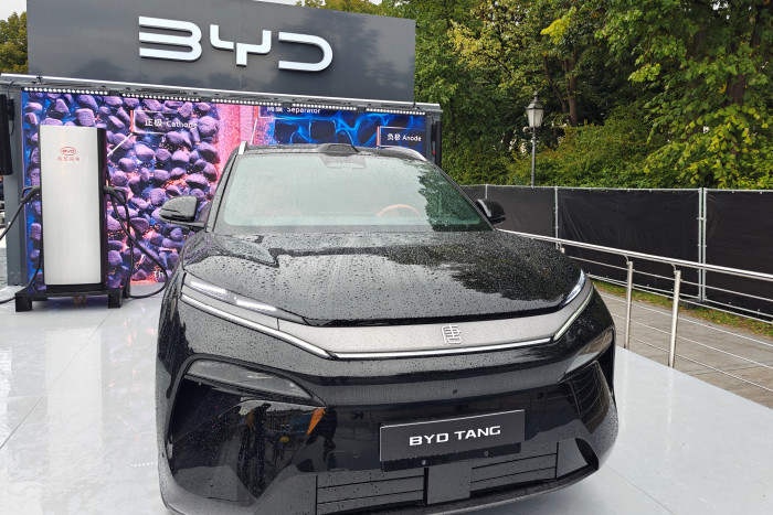 BYD zeigte auf der IAA 2025 in München das Laden mit bis zu 1.000 Kilowatt. (Foto: Friedhelm Greis/Golem)