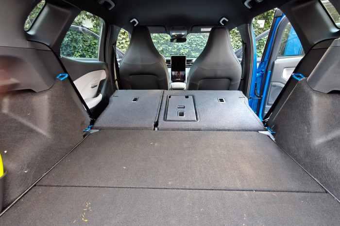 Mit umgeklappten Rücksitzen steigt das Ladevolumen auf 1.510 Liter. (Foto: Martin Wolf/Golem)