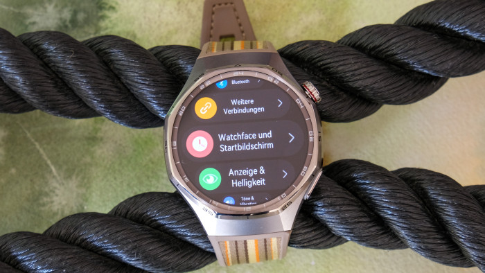 Das Optionenmenü der GT 6 Pro ist schön aufgeräumt. (Bild: Steinlechner / Golem)