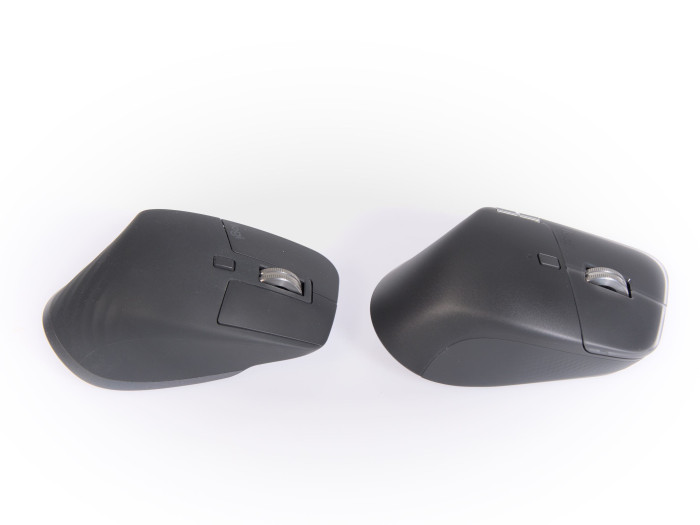 Links die MX Master 3S, rechts die neue MX Master 4 (Bild: Martin Wolf/Golem.de)