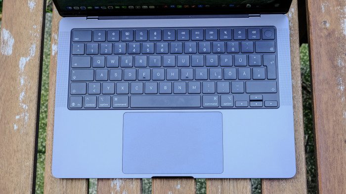 Macbook Pro M5 (Bild: Oliver Nickel/Golem.de)