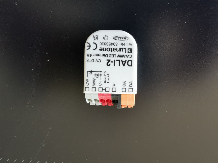 DALI-Dimmer für Tunable White Leuchten mit 24V-Spannungseingang (Bild: Andreas Meier)