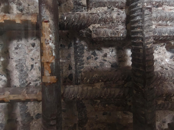 Die Bewehrung des Betons hat ebenfalls mit dem Reaktor interagiert, wie viele andere Komponenten auch. (Quelle: Golem/Martin Wolf)