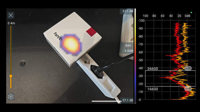 Netzteile und Wechselrichter in zahlreichen Geräten senden Ultraschall aus: nicht hörbar, aber mit der entsprechenden Technik gut zu sehen.(Quelle: Soundcam Go/Screenshot Golem)