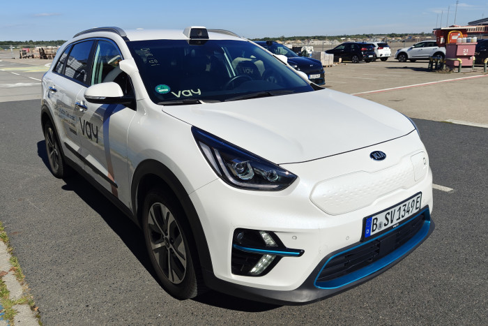 Vay Technology testet seine ferngelenkten Autos auf dem früheren Berliner Flughafen Tegel. (Foto: Friedhelm Greis/Golem)