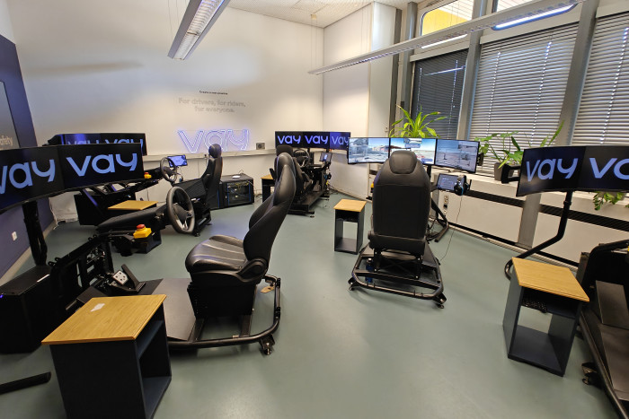 In der Steuerzentrale könnten fünf Telefahrer arbeiten. (Foto: Friedhelm Greis/Golem)