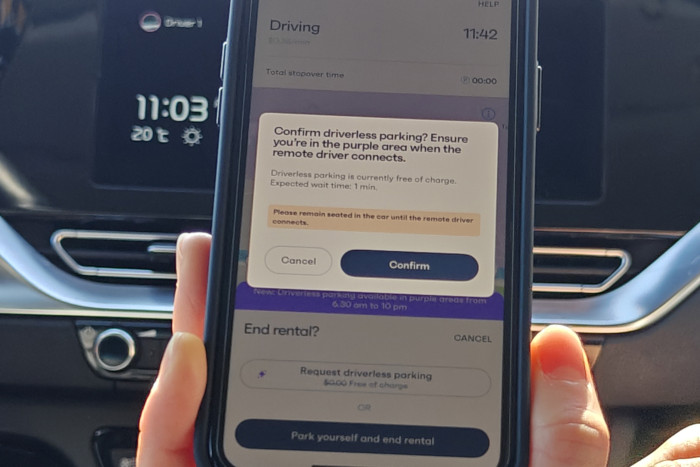 Das Fahrzeug lässt sich nur in einem definierten Bereich abgeben. (Foto: Friedhelm Greis/Golem) 