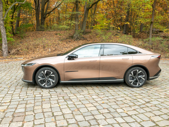 Das Design ist unauffällig, aber schick. (Bild: Martin Wolf/Golem)