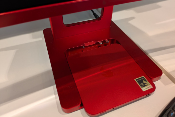 Er kann entnommen und bequem mitgenommen werden. (Bild: Johannes Hiltscher/Golem.de)