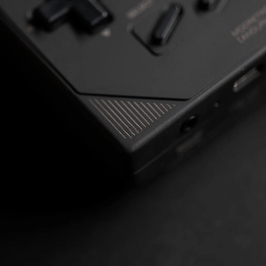 Anduril Chromatic (Bild: Modretro)