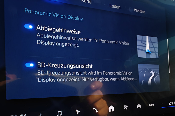 Je nach Wunsch lassen sich Navigationshinweise einblenden. (Foto: Friedhelm Greis/Golem)