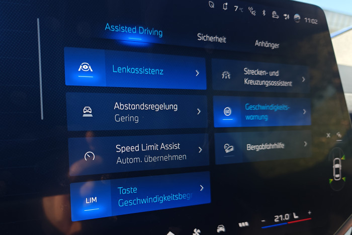 Im Menü lässt sich einstellen, ob die Limiter-Taste genutzt werden soll. (Foto: Friedhelm Greis/Golem)