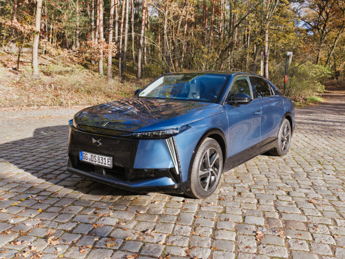 Sie Seitenlinie des No. 8 ist eher dezent. (Bild: Martin Wolf/Golem.de)