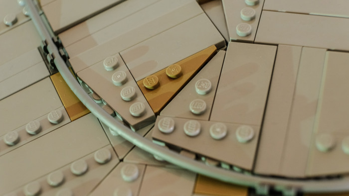 Lego USS Enterprise NCC-1701-D 10356 (Bild: Oliver Nickel/Golem.de)