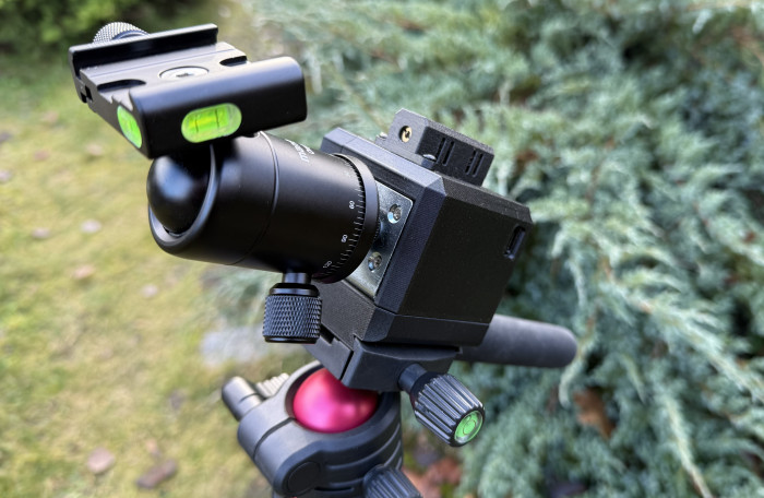 Star-Tracker mit Kugelkopf (Bild: Mario Keller)