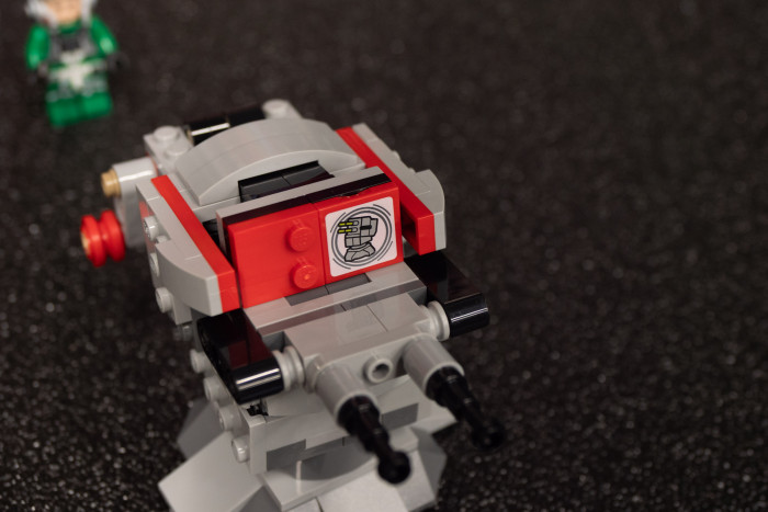 Auch Geschütze lassen sich mit einem Smart Brick bestücken und so interaktiv machen. (Bild: Martin Wolf/Golem)