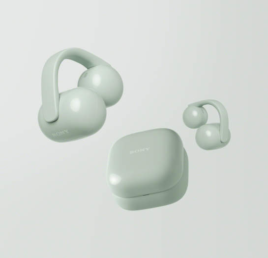 Zu den Link Buds Clip gehört ein Ladeeui. (Bild: Sony)