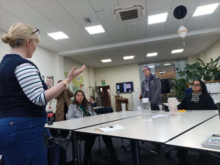 Foto-Workshop mit Clare Dillon bei der Chaoscon der Linux Foundation: Woran hapert es bei OSS in akademischen Einrichtungen? (Bild: Markus Feilner)