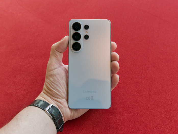 ... und von hinten. (Bild: Tobias Költzsch/Golem)