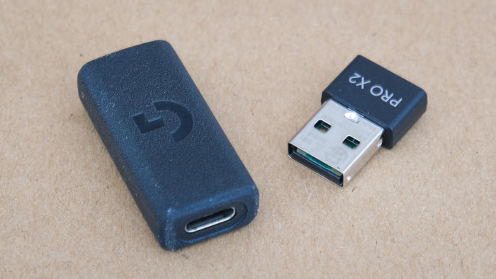 So sieht das Superstrike-Dongle aus. (Bild: Steinlechner / Golem)