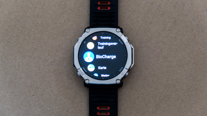 Neben Sport bietet die Ultra 2 auch einige sinnvolle Smartwatch-Funktionalitäten. (Bild: Steinlechner / Golem)