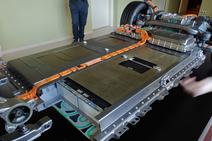 Der Akku fasst nutzbare 94 Kilowattstunden. (Foto: Friedhelm Greis/Golem)