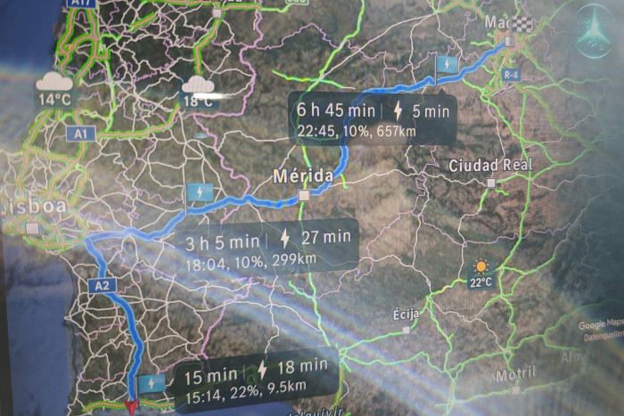 Durch die hohe Ladeleistung sind auch kurze Ladestopps sinnvoll. (Foto: Friedhelm Greis/Golem)