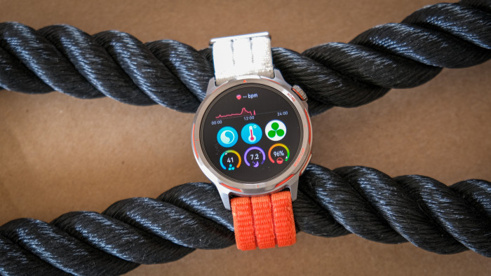 Die Bildschirmanzeigen wirken aufgeräumt und übersichtlich. (Bild: Steinlechner / Golem)