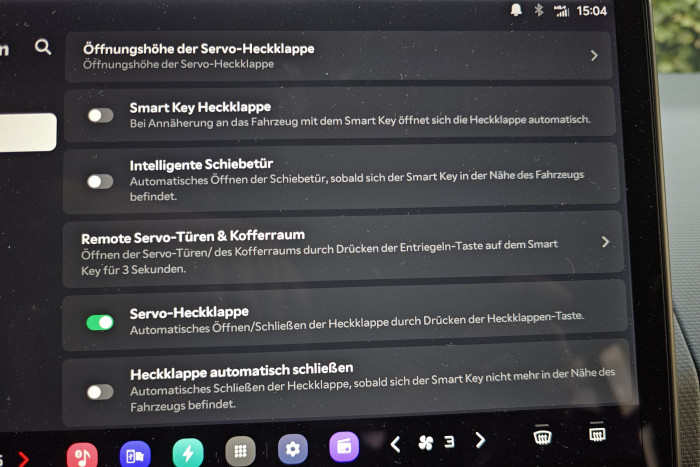 Zudem bietet Kia eine smarte Öffnung von Heckklappe und Schiebetüren an. (Foto: Friedhelm Greis/Golem) 