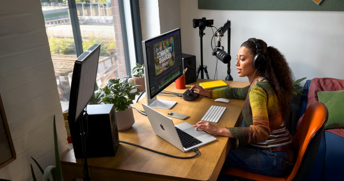 Macbook Pro mit M5 Pro und Max (Bild: Apple)