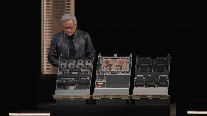 Von links nach rechts: LPU-Blade, Nvlink-Switch, Vera-Rubin-Blade. (Bild: Nvidia)