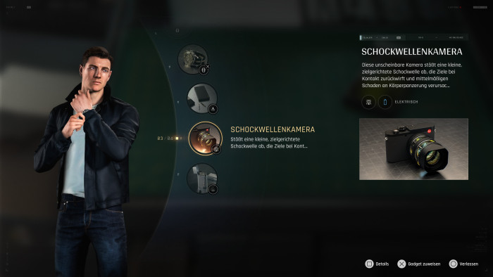Vor Aufträgen kann der Agent seine Ausrüstung zusammenstellen. (Bild: IO Interactive / Screenshot: Golem)