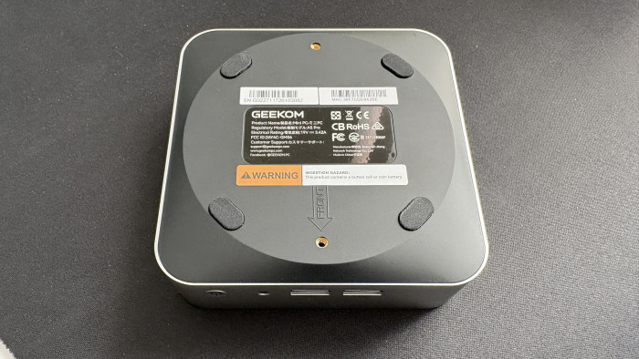 Geekom A5 Pro - Unterseite (Bild: Mike Faust/Golem)