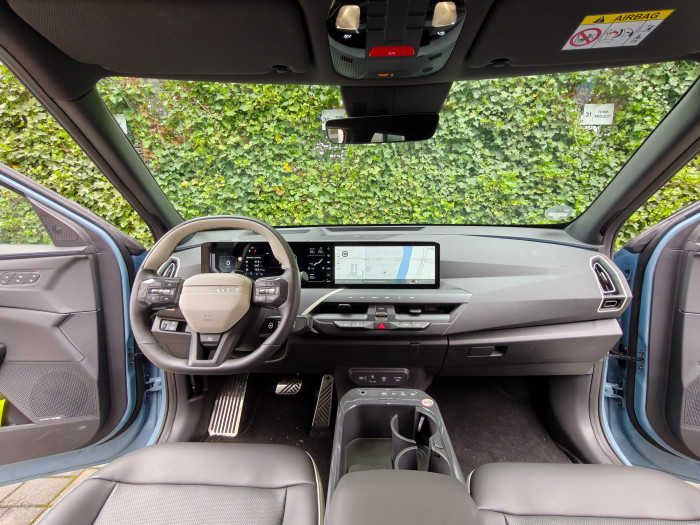 Das Cockpit des EV5 (Bild: Martin Wolf/Golem)