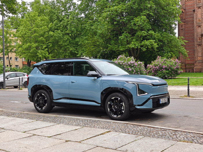 Der Kia EV5 ist ab 45.990 Euro erhältlich. (Bild: Martin Wolf/Golem)