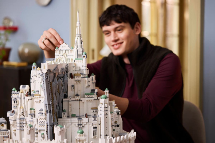 Lego Minas Tirith 11377 (Bild: Lego)
