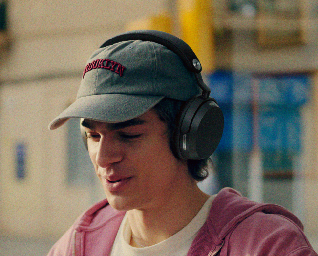 Momentum 5 Wireless (Bild: Sennheiser)