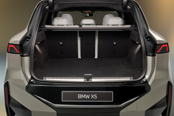 Das Kofferraumvolumen beträgt 655 Liter. (Foto: BMW) 