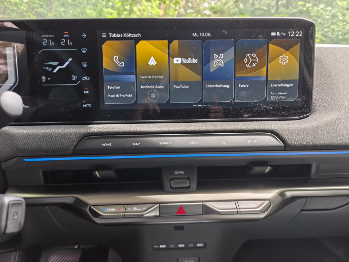 Das Infotainment des EV2 gleicht dem des EV3 und anderer Kia-Modelle. (Bild: Martin Wolf/Golem)