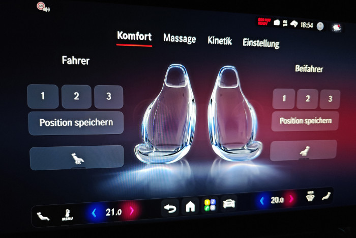 Bis zu drei individuelle Sitzpositionen lassen sich speichern. (Foto: Friedhelm Greis/Golem)