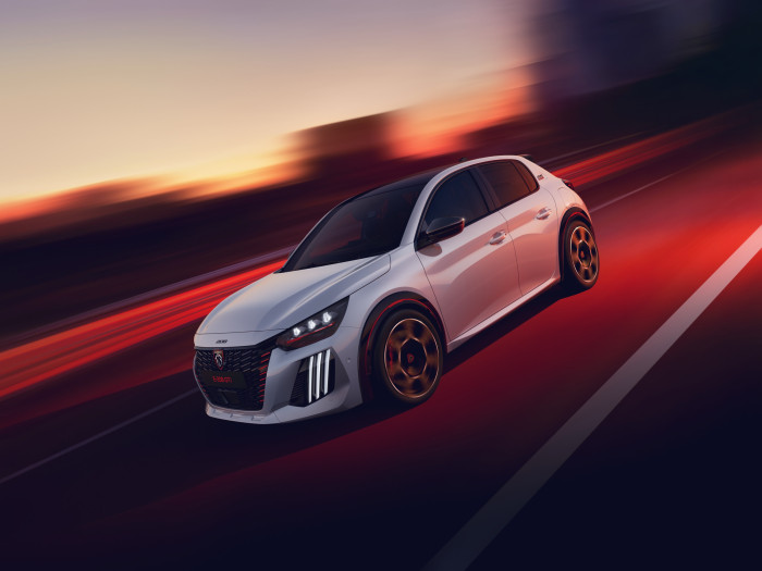 Peugeot E-208 GTi (Bild: Peugeot)