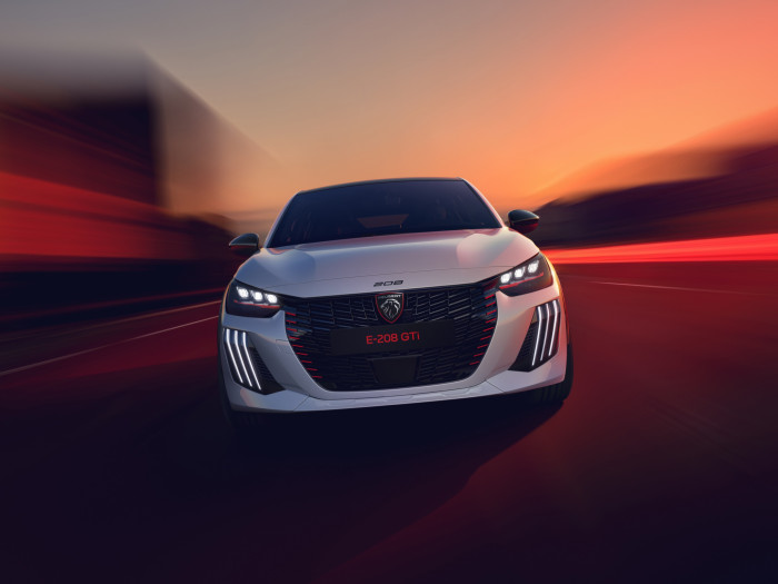 Peugeot E-208 GTi (Bild: Peugeot)