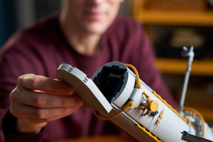 Lego Icons Hubble-Weltraumteleskop 11382 (Bild: Lego)