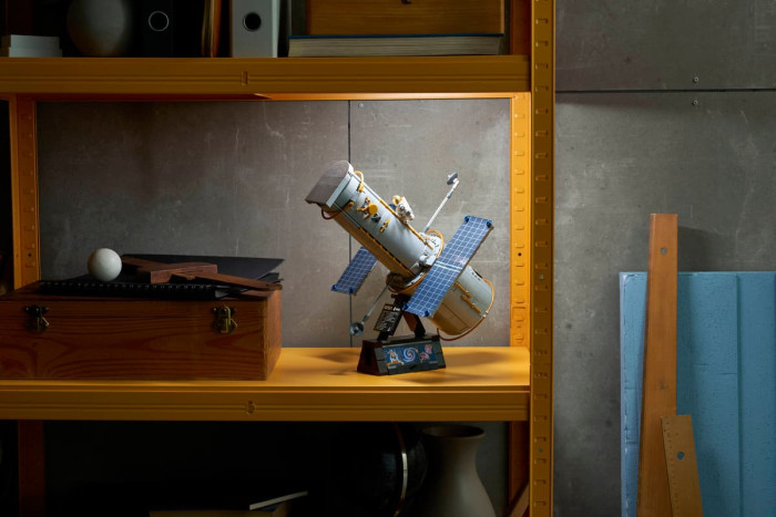 Lego Icons Hubble-Weltraumteleskop 11382 (Bild: Lego)