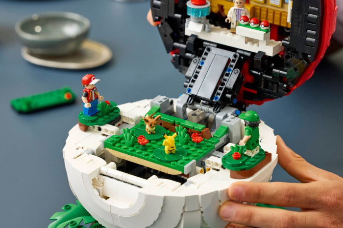 Lego 72154 Pokéball mit beeindruckenden Trainermomenten (Bild: Lego)